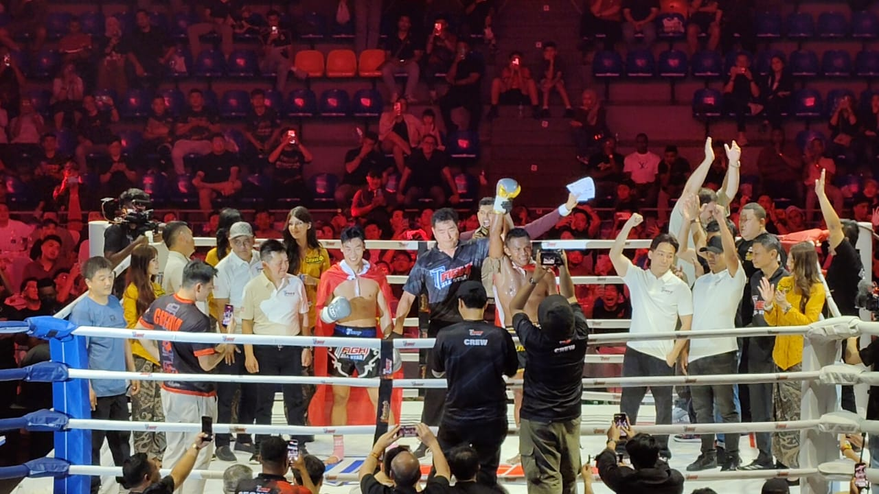 Buakaw Tewaskan Menggofeng dalam Pertarungan Epik